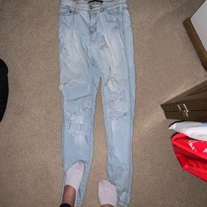 Fashion nova jeans size 3
